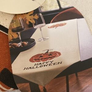 Target Threshold 2023 Halloween Pumpkin Table Topper